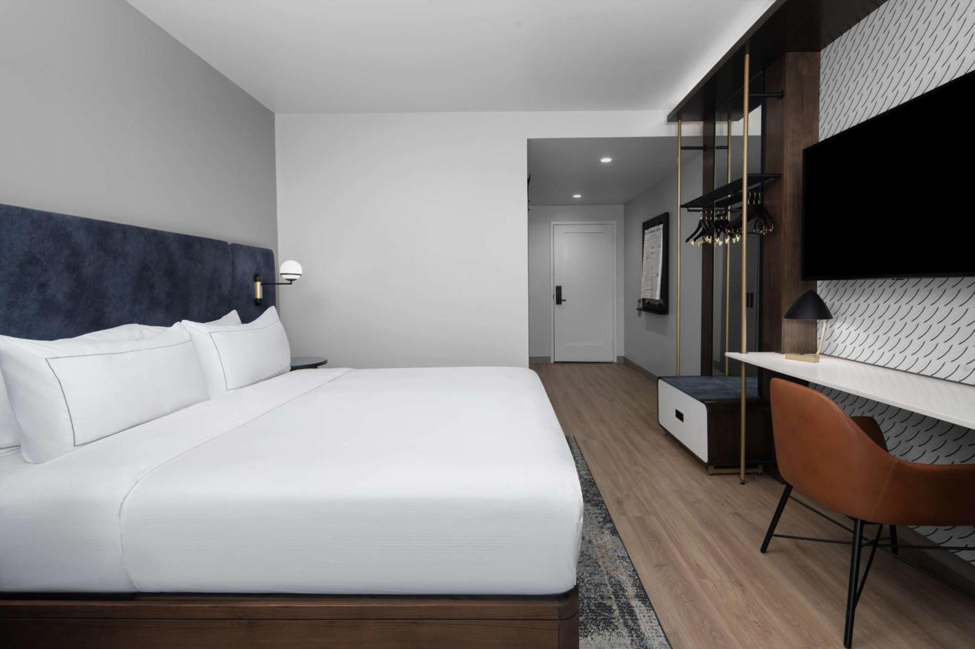Hotel West & Main Conshohocken, Tapestry Collection Hilton Экстерьер фото