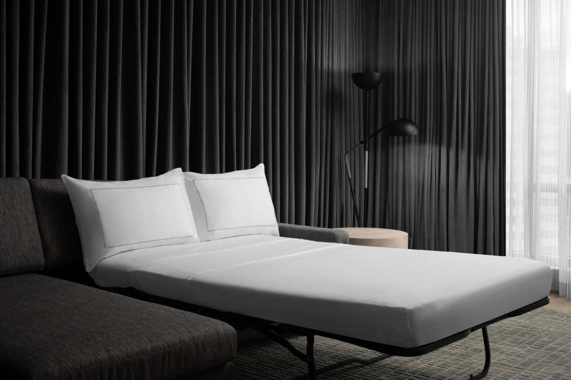 Hotel West & Main Conshohocken, Tapestry Collection Hilton Экстерьер фото